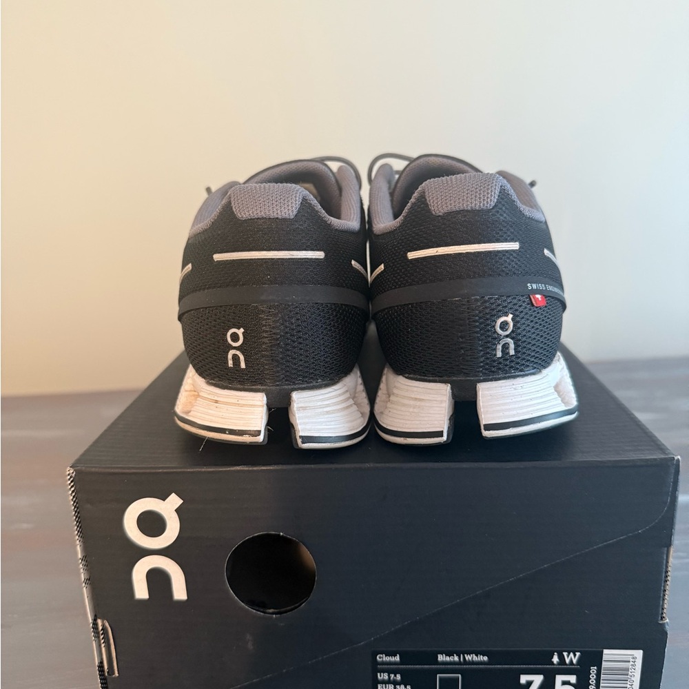 On Cloud Women’s Running Sneakers - Picture 3 of 8
